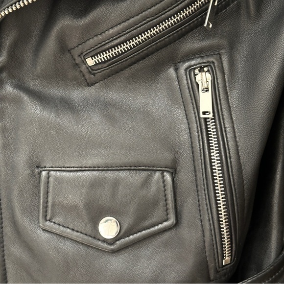 Leather jacket - Picture 5 of 7